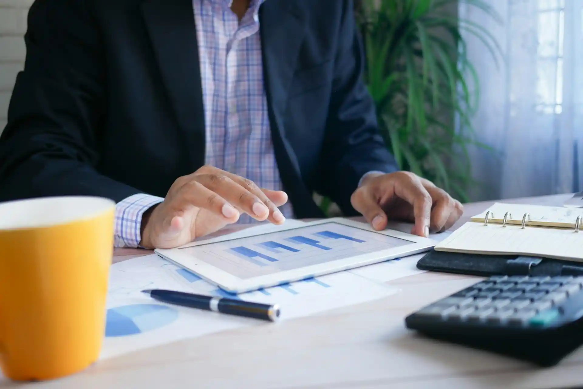 Discover what a global investment committee is, its role in shaping investment strategies, and why it matters for investors in 2025’s dynamic markets.